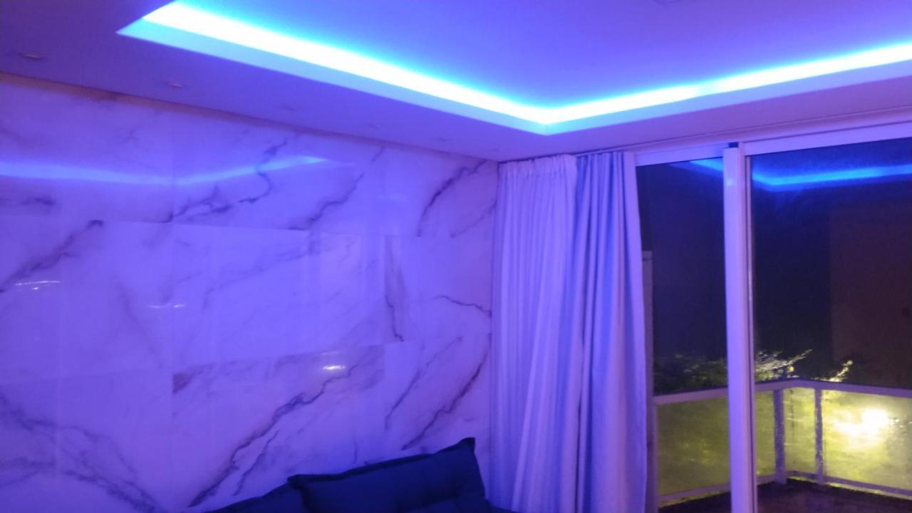 Apartamento De Cobertura Frente Para O Mar Itapema Eksteriør bilde