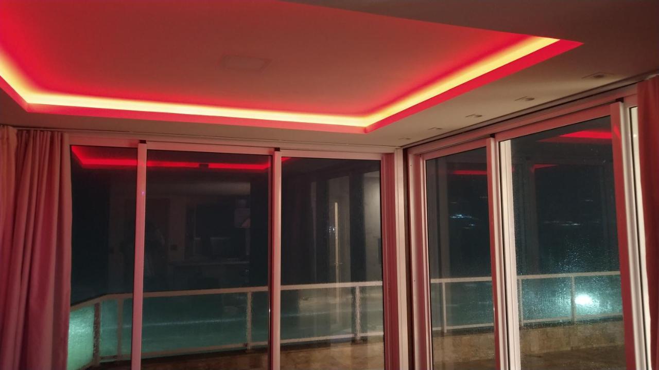 Apartamento De Cobertura Frente Para O Mar Itapema Eksteriør bilde